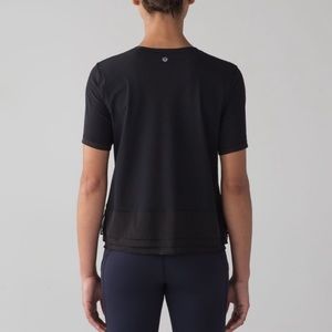 Lululemon Sol Training Short Sleeve Top